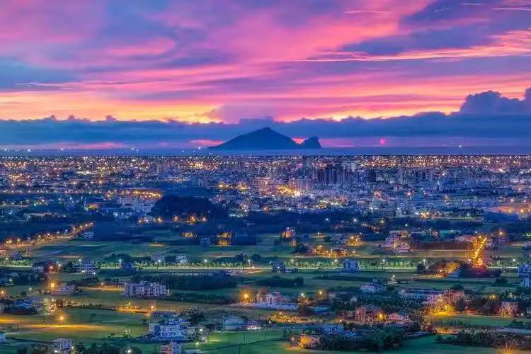 皇冠信用网会员_这次闹大了？岛内首次实弹试射皇冠信用网会员，赖清德没料到，美国转头把台卖了