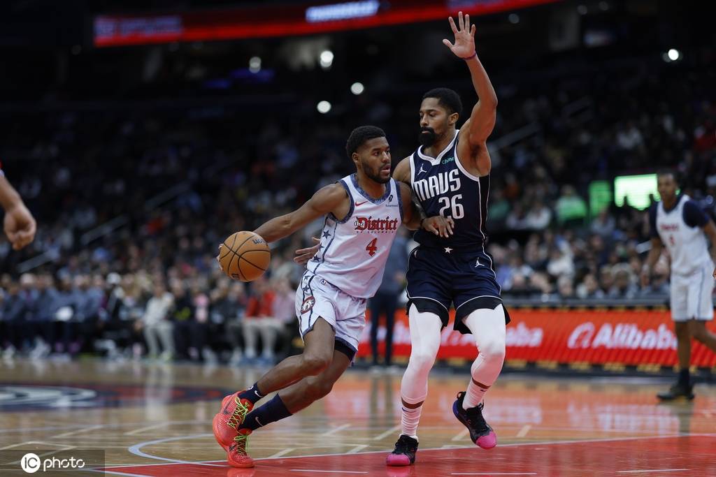 皇冠信用盘网址
_太阳连签两员皇冠信用盘网址
!认领湖人旧将 拿下巴特勒