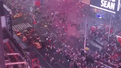 皇冠信用网注册开通_牛弹琴：特朗普实在看不下去皇冠信用网注册开通了