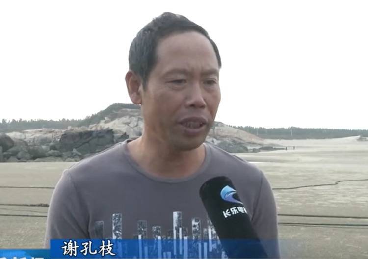 皇冠登1登2登3代理_5岁女孩落海皇冠登1登2登3代理，55岁的他跳了下去！