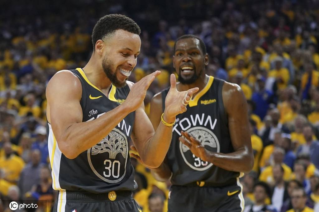 意大利乙组联赛_杜兰特怼网友:死不死关你x事 把FMVP寄回湾区如何意大利乙组联赛?