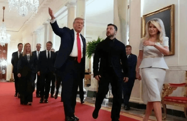 冰岛超级联赛_来不来9.3阅兵?特朗普正式官宣冰岛超级联赛,邀请函已发出,关键时刻喊话中国:先送美国一笔“大单”?