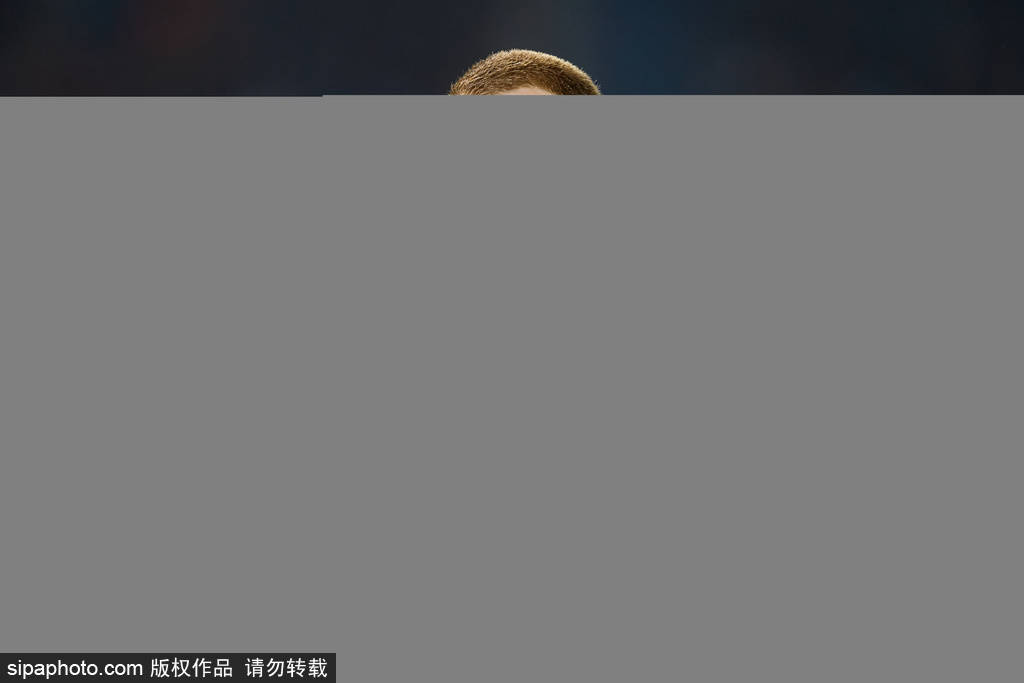 布莱格vs特雷勒堡_丹尼斯-苏亚雷斯加盟阿拉维斯：从巨星到新起点的蜕变之路