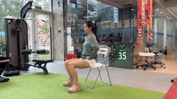 厄瓜多尔甲组联赛_身体有这 5 种表现厄瓜多尔甲组联赛,说明你的骨头已经悄悄变脆了!越早知道越好