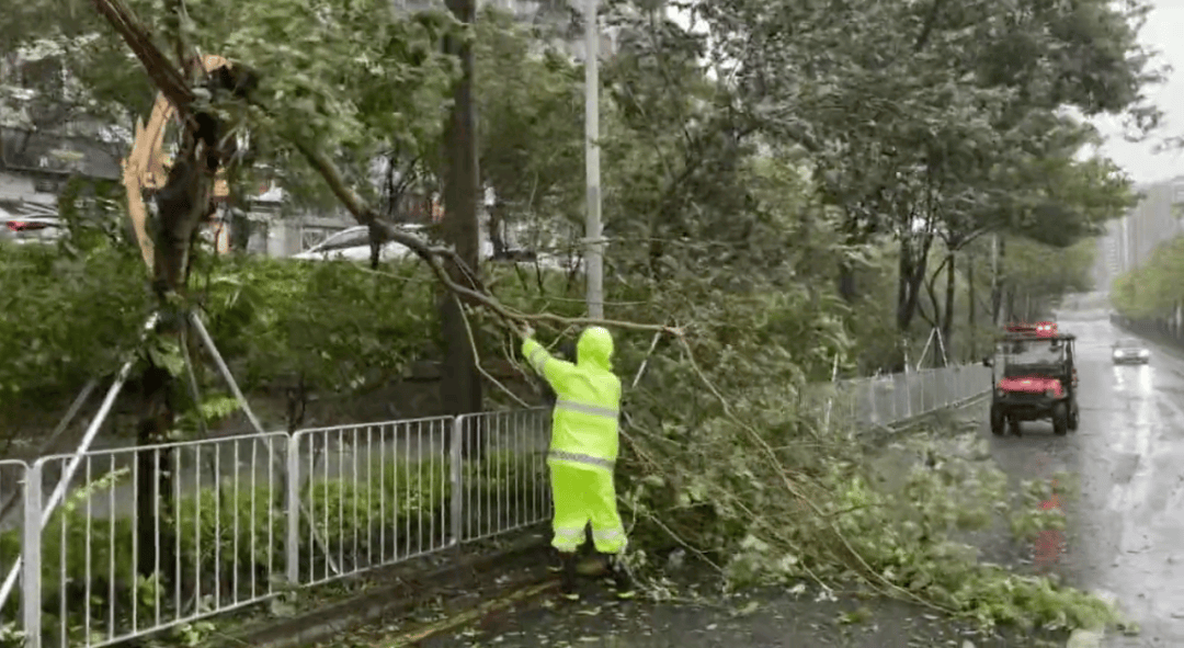 皇冠信用网哪里申请_闻多一度│台风“桦加沙”强度略有减弱 目前各地有哪些影响皇冠信用网哪里申请？