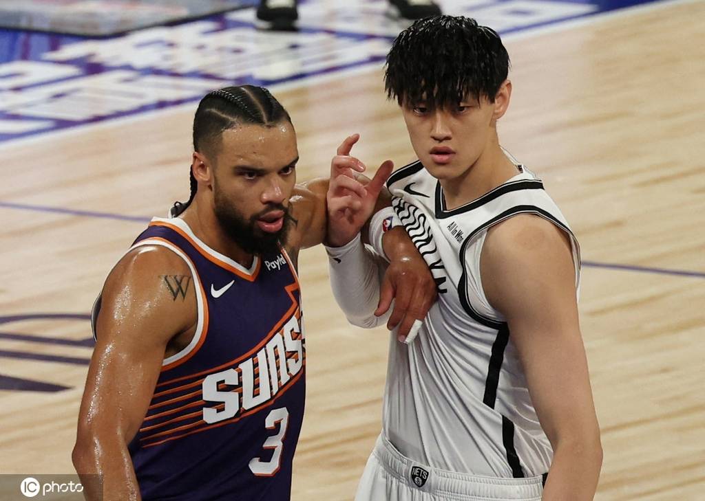 皇冠信用盘占成代理_曾凡博1断3犯布克18+5+5 NBA中国赛太阳加时胜篮网