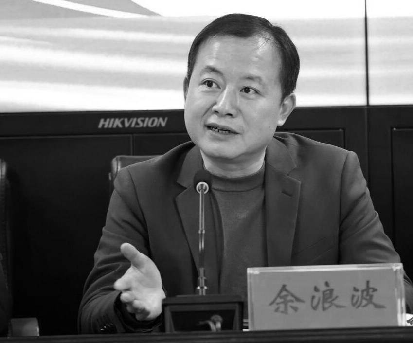 皇冠登3管理出租_上海一公司董事长离世皇冠登3管理出租，年仅46岁，曾在母校设奖学金资助困难学生