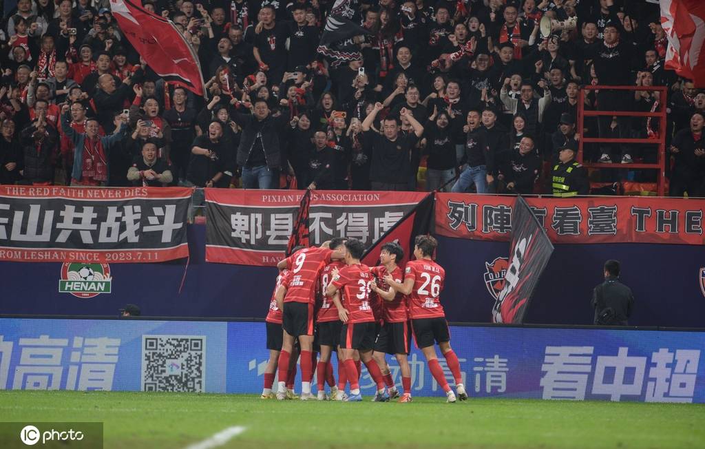 皇冠信用網代理登3_提前一轮出局皇冠信用網代理登3！中超-何超轰世界波 蓉城1-2河南无缘争冠