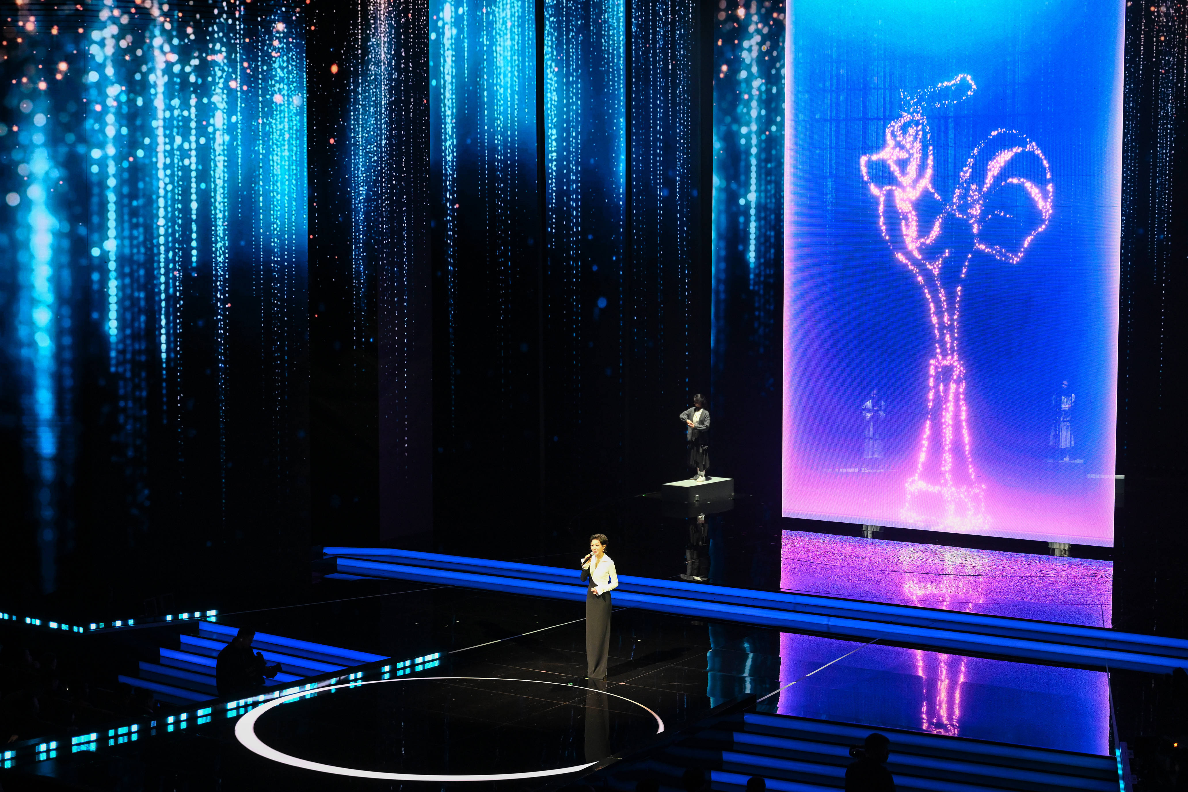 皇冠信用网正网_2025年中国金鸡百花电影节开幕