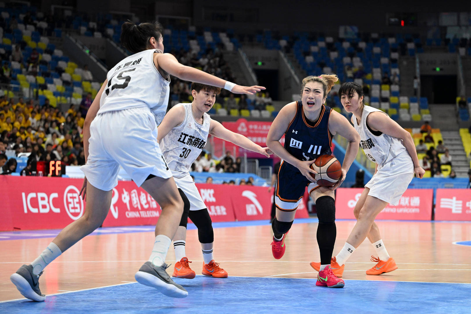 welcome皇冠注册_“梦之队”四川女篮遗憾失金welcome皇冠注册，冠军广东队感谢强大的对手成就自己