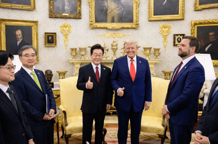 皇冠信用網登1_悔不当初！看到中国对日本的手段皇冠信用網登1，李在明突然嗅到不寻常气息，有一件事务必要当面解释清楚