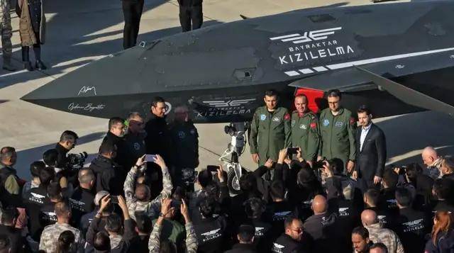 亚特兰大老鹰 vs 洛杉矶快船_我们落后了？土耳其完成“世界首次无人机发射空空弹”亚特兰大老鹰 vs 洛杉矶快船，性能如何