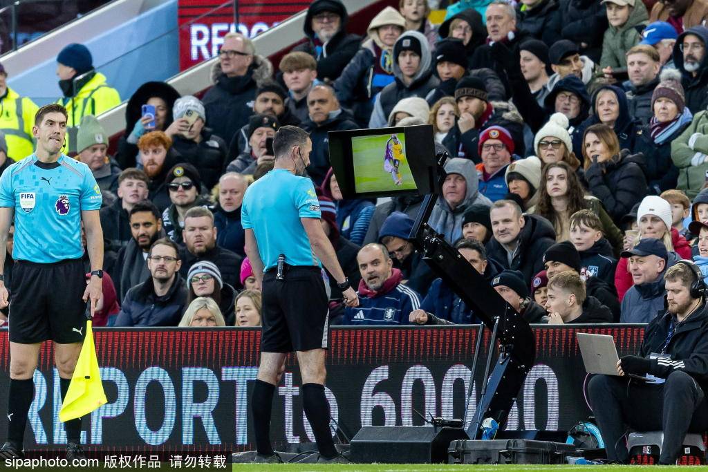 巴拉圭足球
_阿森纳在维拉公园的戏剧性失利让英超冠军争夺战全面重启