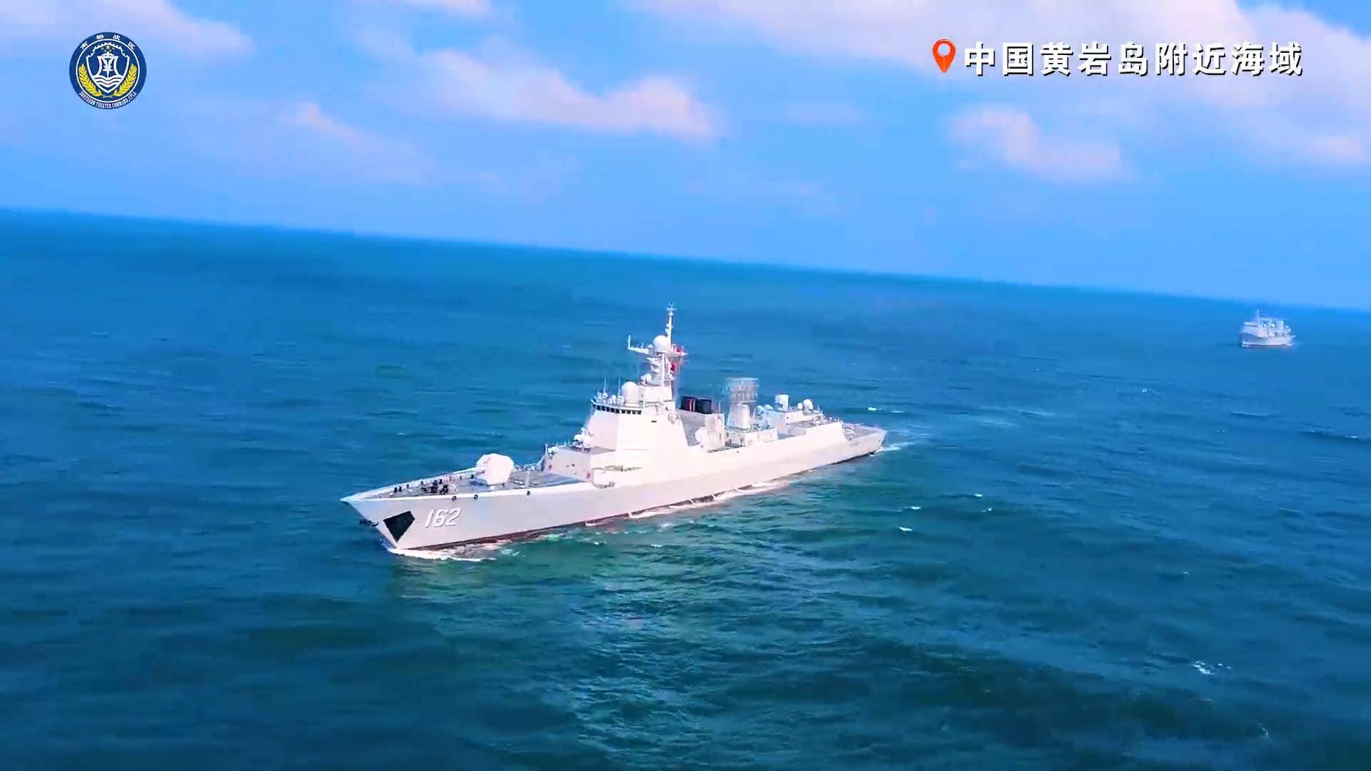 伊朗足球
_突发!菲律宾女记者拍摄到伊朗足球
,中国庞大舰队现身黄岩岛,与美舰对峙