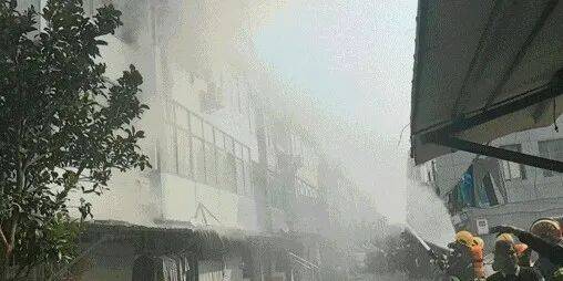 西班牙足球_一张危险的“蜘蛛网”西班牙足球，将出租房烧了个精光？