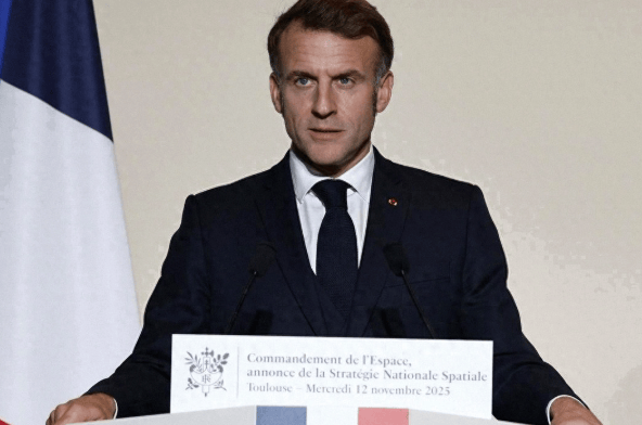 如何申请皇冠信用网会员_马克龙受到奇耻大辱后如何申请皇冠信用网会员，转头对中国提出两个请求，特朗普对华摊牌